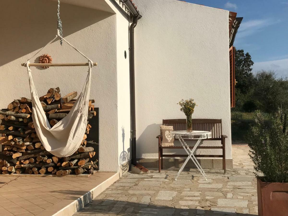 La Piana Holiday House Bassacutena Екстер'єр фото