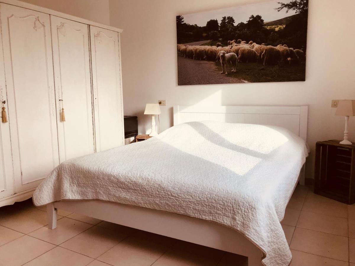 La Piana Holiday House Bassacutena Екстер'єр фото